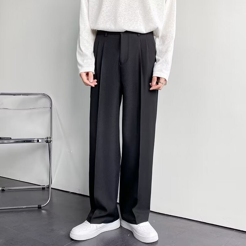 Pantalones ajustados GUNSAN