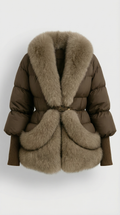 Plume - Chaqueta esponjosa con edredón de ganso premium y cuello de piel de zorro natural