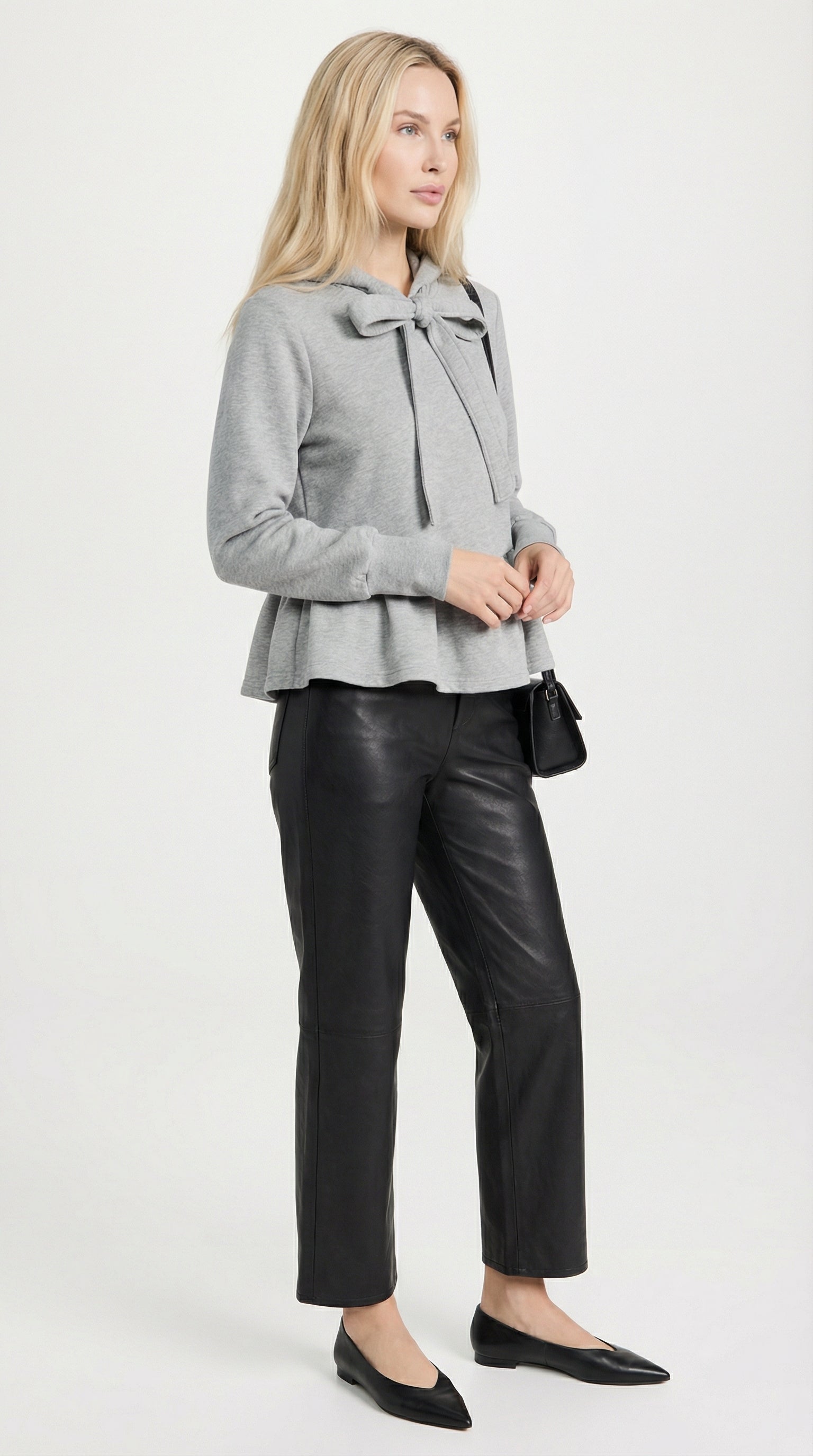 Sola - Y2K silhouette with Bow Accent Oversized Hoodie