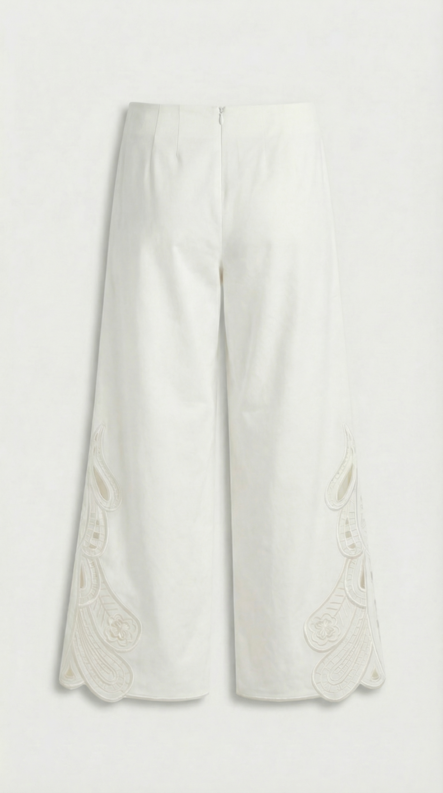 Nuro - Embroidered Eyelet Two-Piece Set