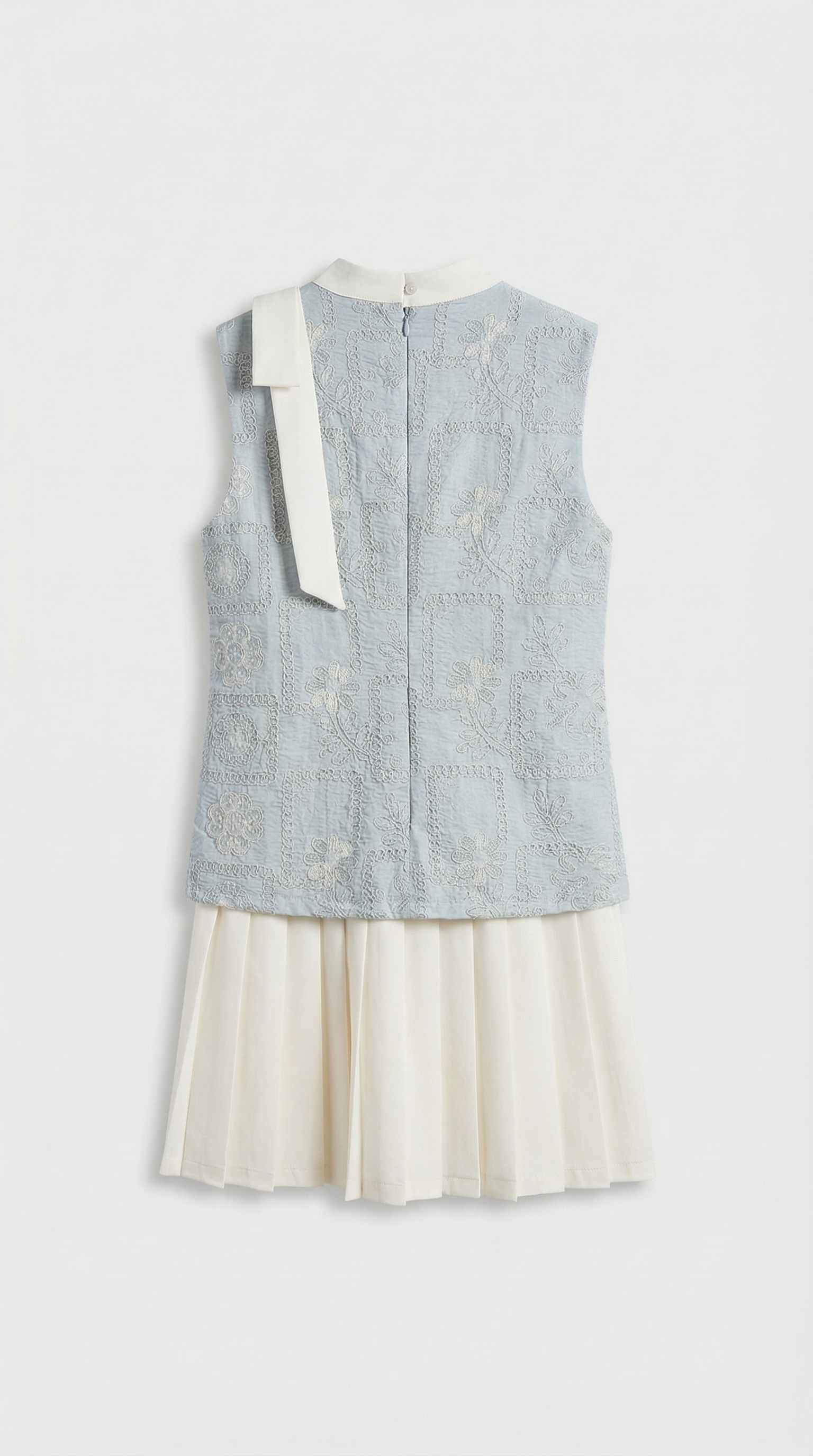 Aba - Embroidered Sleeveless Pleated Dress