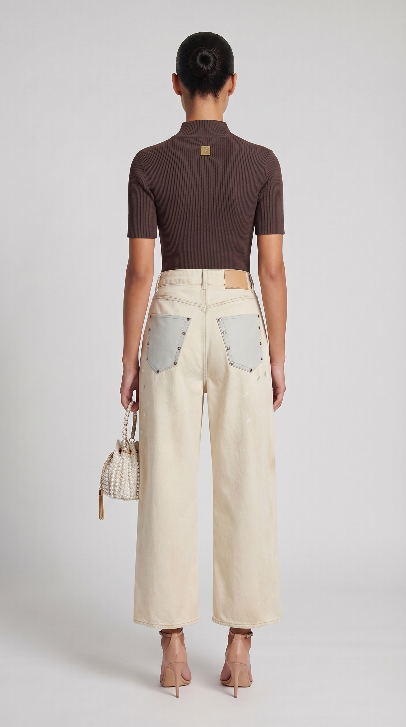 Solo - Keyhole-Detail Ribbed Knit Top Brown